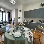 Viktoria N6 With Garage & Balcony Διαμέρισμα Πράγα