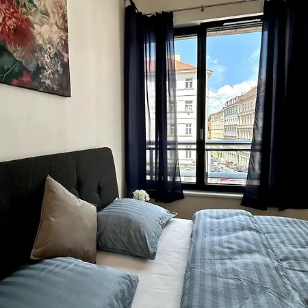 Viktoria N6 With Garage & Balcony *
