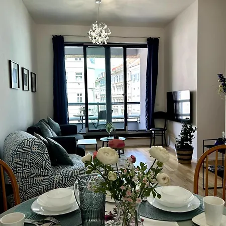 아파트 Viktoria N6 With Garage & Balcony