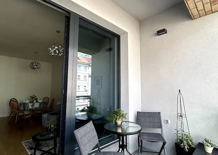 Appartamento Viktoria N6 With Garage & Balcony